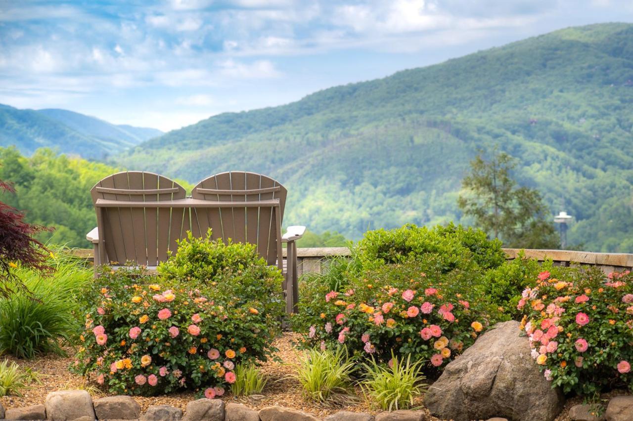 Just Perfect By Stony Brook Gatlinburg