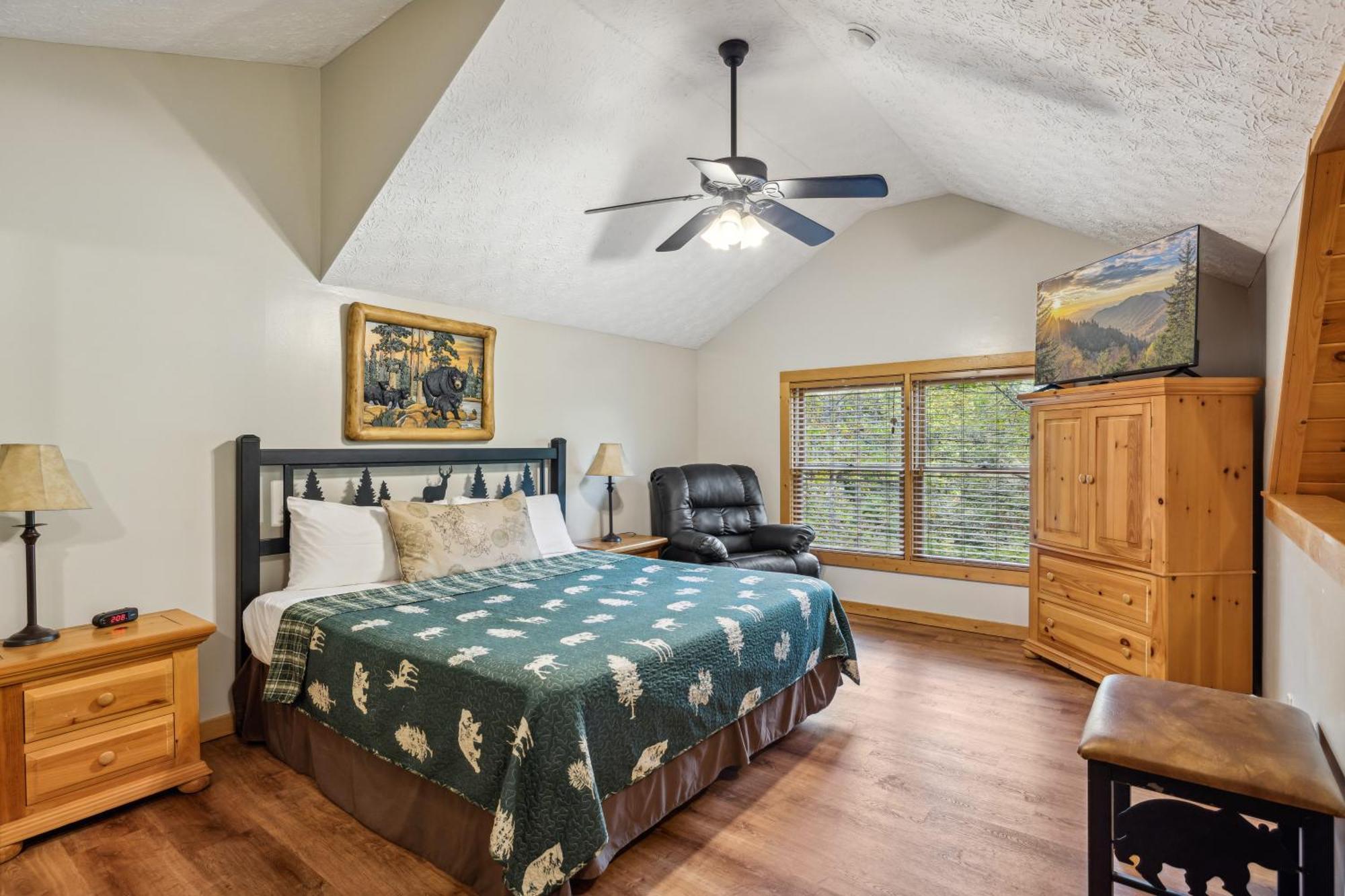 Holiday home The Adventure Located In Black Bear Falls With 3 King Suites! Gatlinburg