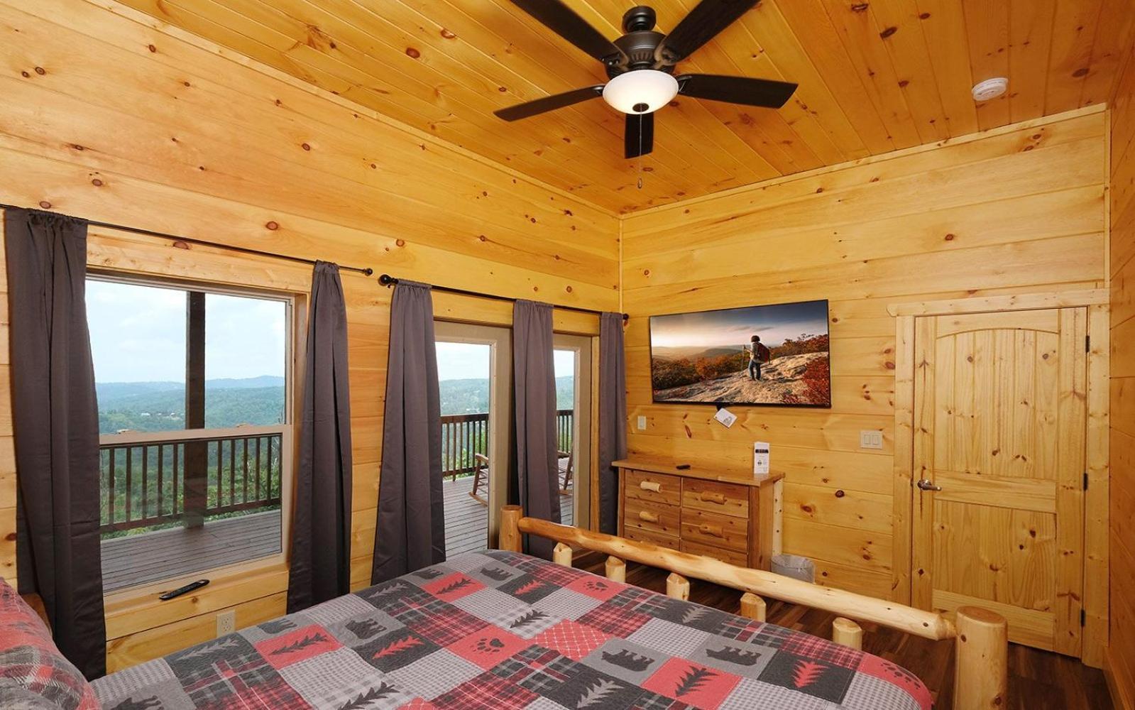 Eagles View 2.0 * Gatlinburg
