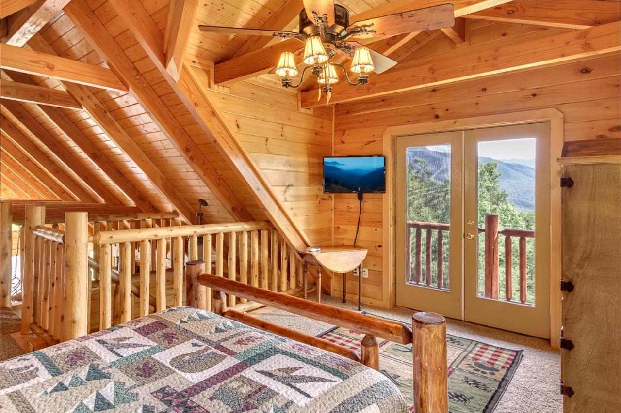 Pinnacle View By Stony Brook Gatlinburg