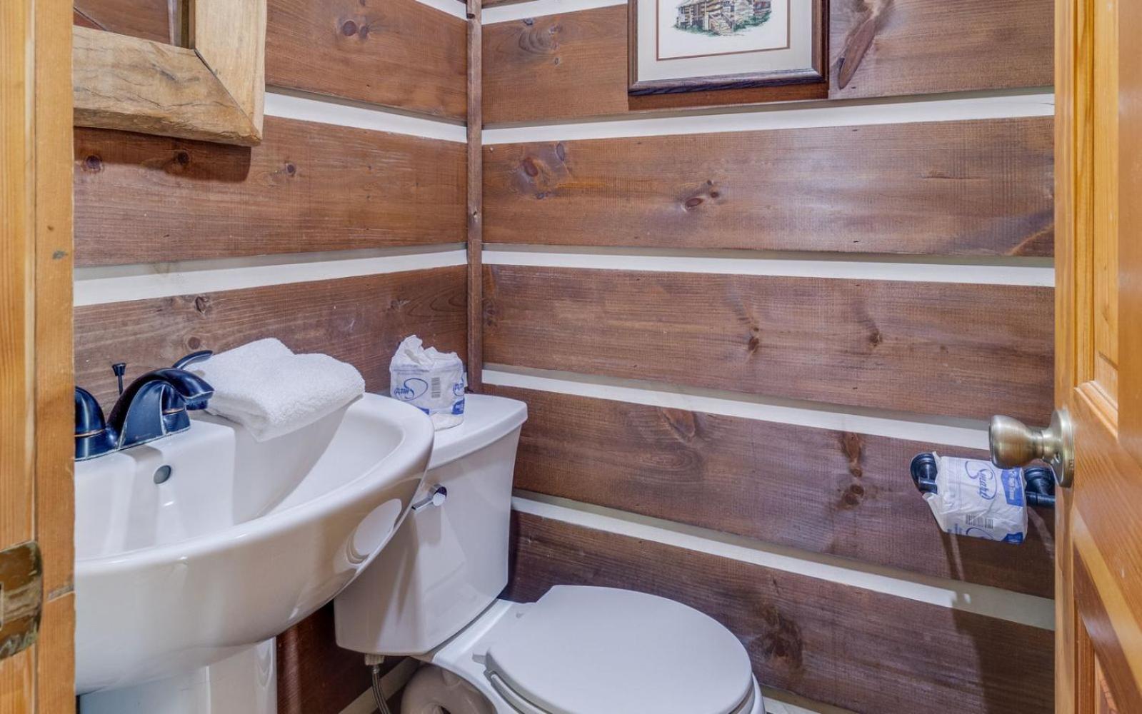 Hand Hewn Hideaway *