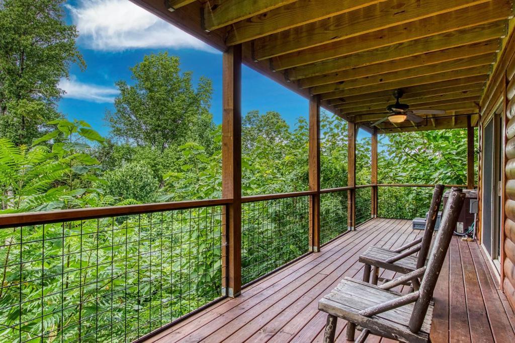 Holiday home Appalachian Lookout-hot Tub, 1089 Of Free Attraction Tickets For Each Paid Day, Dollywood And More! Gatlinburg