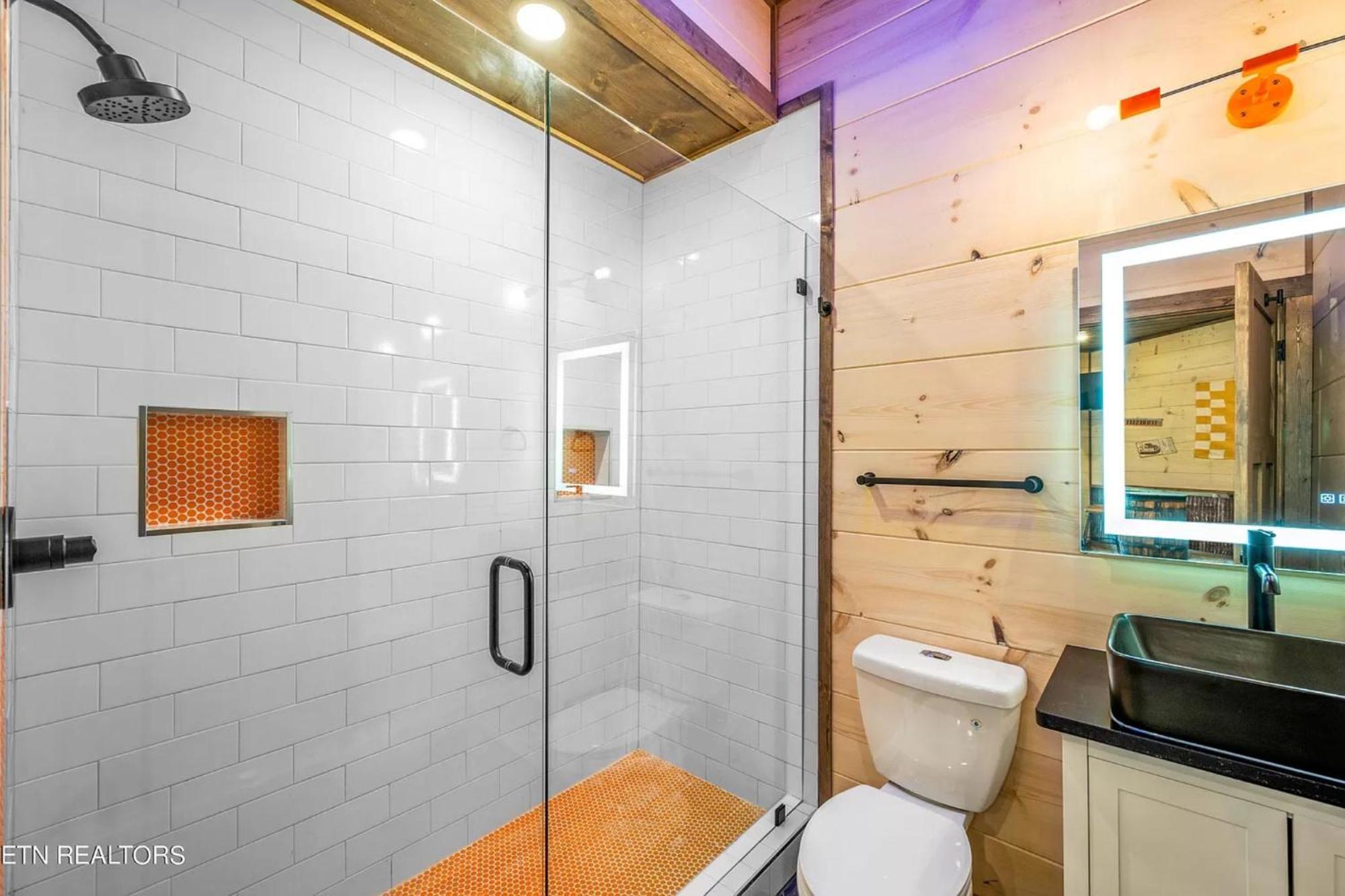 Hemlock Hideaway Gatlinburg