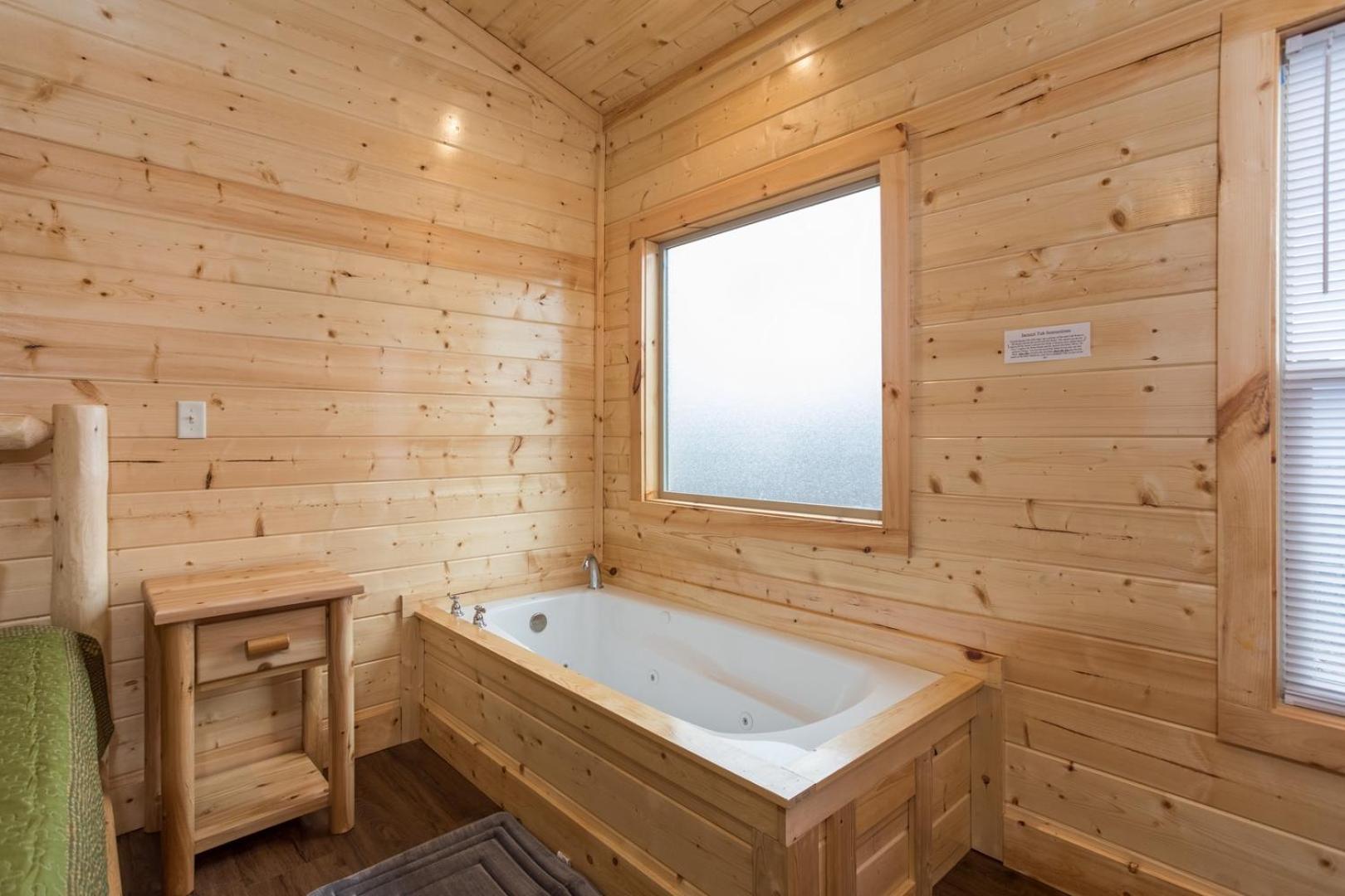 A View To Remember Indoor Pool Hot Tub Game Theater View Attraction Tickets Holiday home Gatlinburg