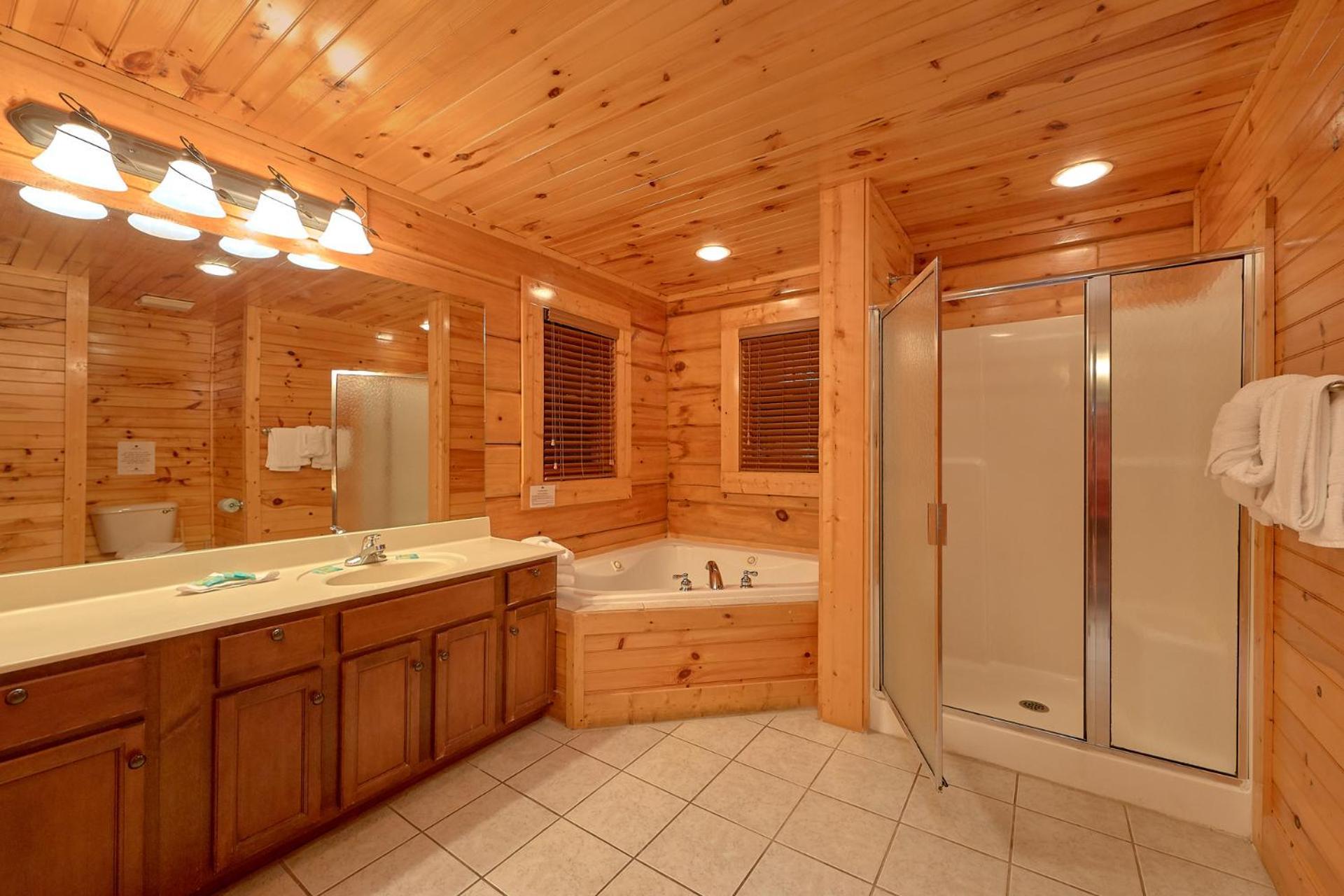 Silvercreek * Gatlinburg