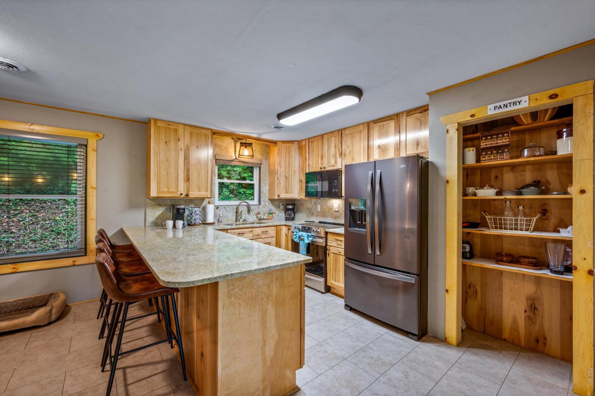 Beautiful With Fireplace And Large Game Holiday home
