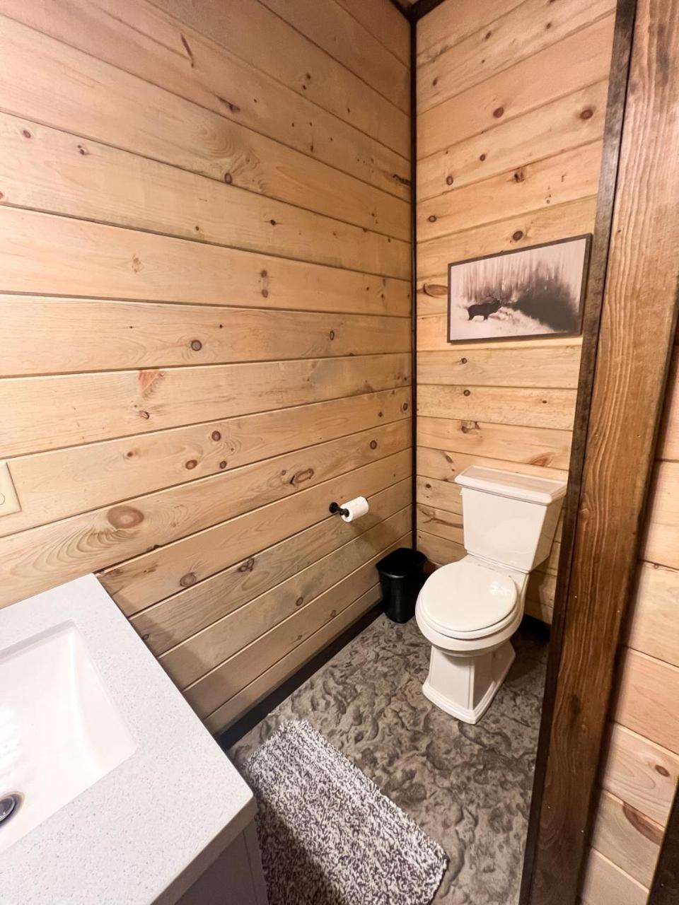 Jj Getaway Is A Beautiful 1 Bedroom In Cobbly Knob - Sleeps 6 * Gatlinburg