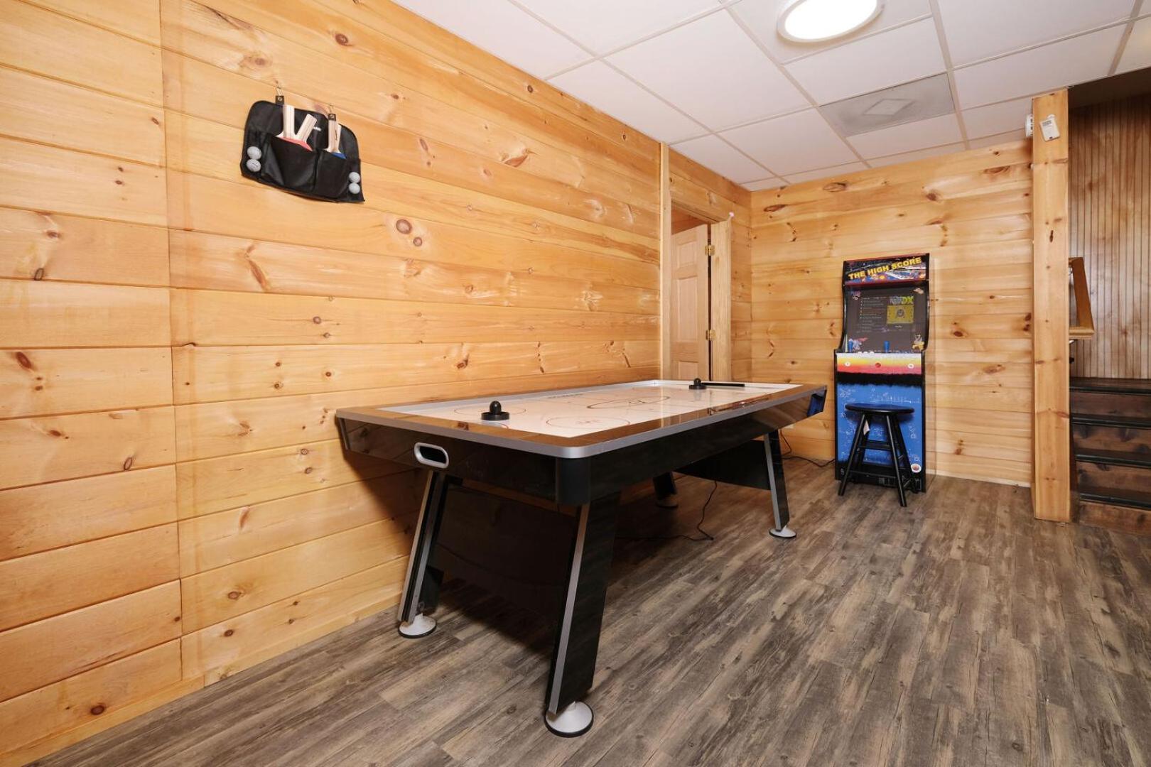 Pitter Patter Swimming Pool Ht Near D'town * Gatlinburg