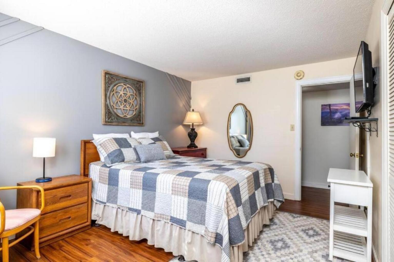 2 Places, 1 Epic Smoky Mtn Stay! Breathtaking Views-indoor Pool-outdoor Pool-hot Tubs-arcade-playground-close To Downtown Apartment Gatlinburg