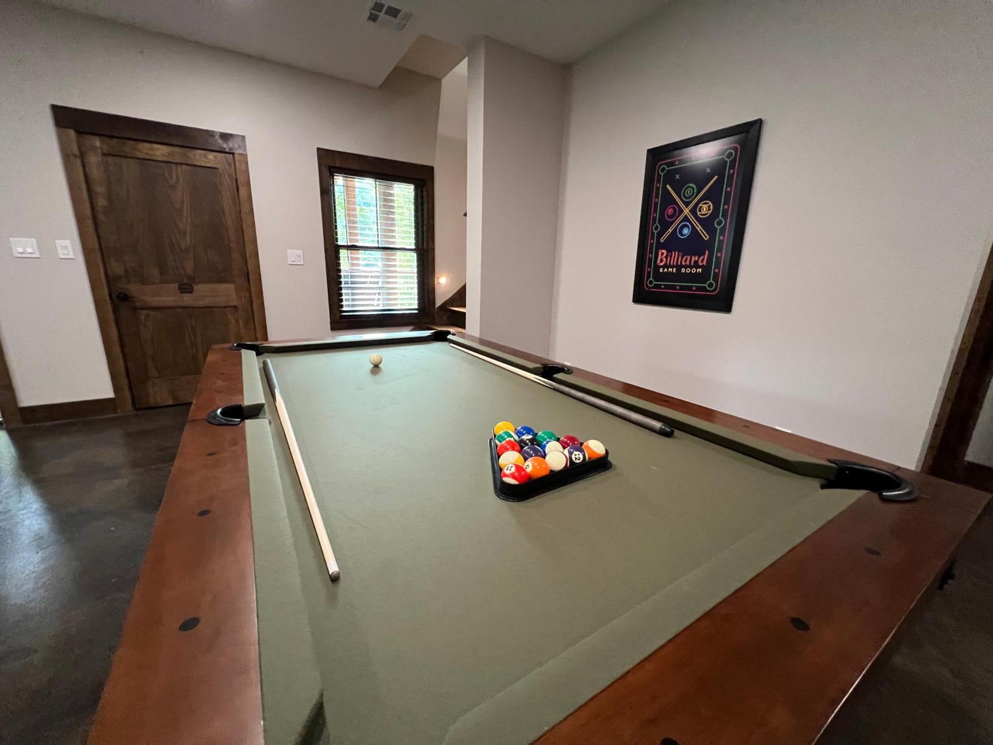 Beary Playful A Highend Luxury Nestled In The Heart Of Downtown Holiday home