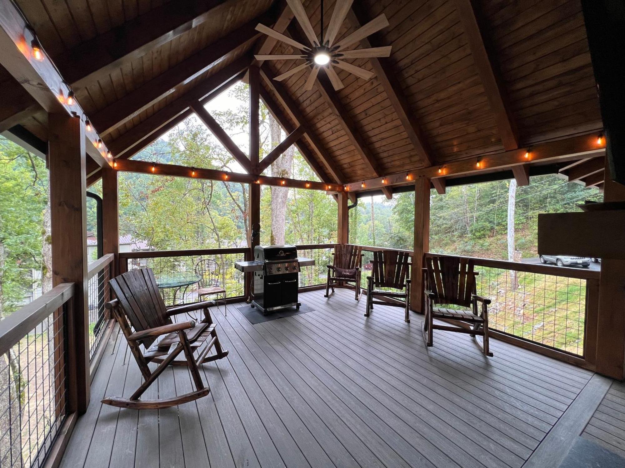 Beary Playful A Highend Luxury Nestled In The Heart Of Downtown