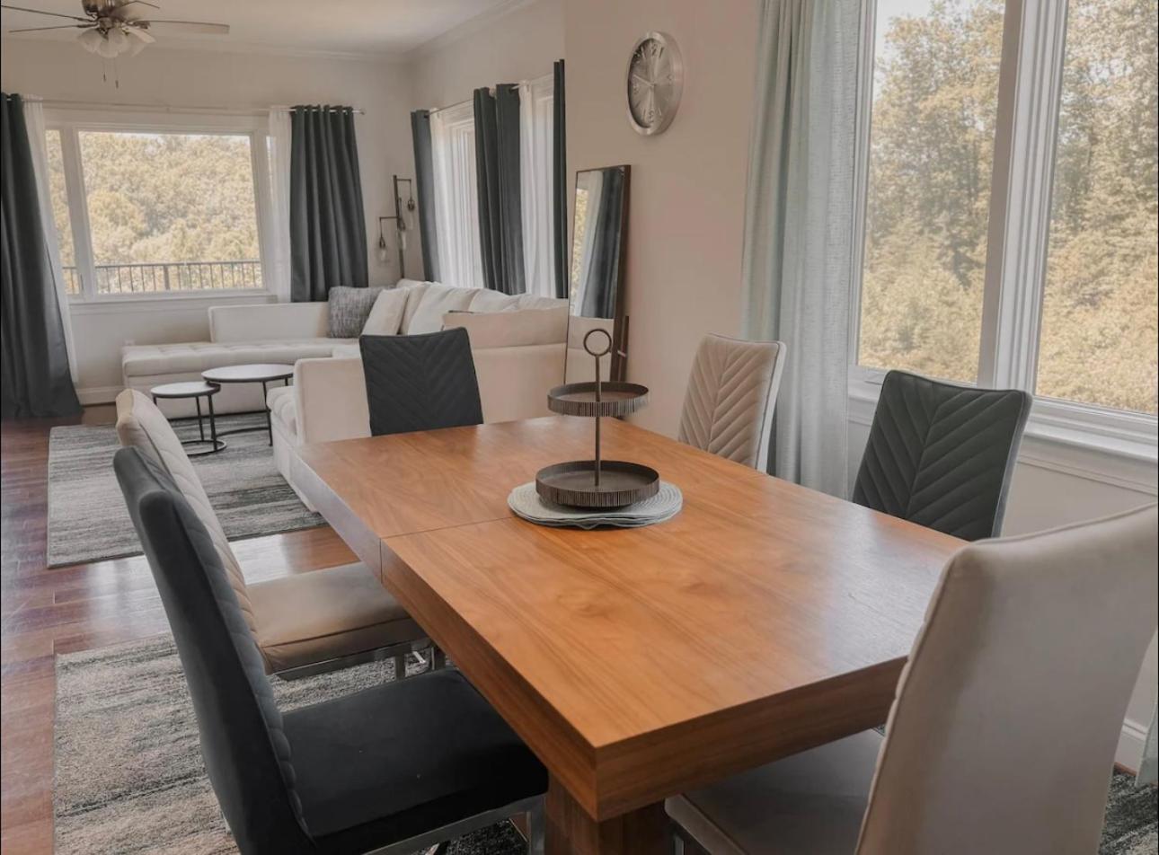 Modern In The Smokies Gatlinburg