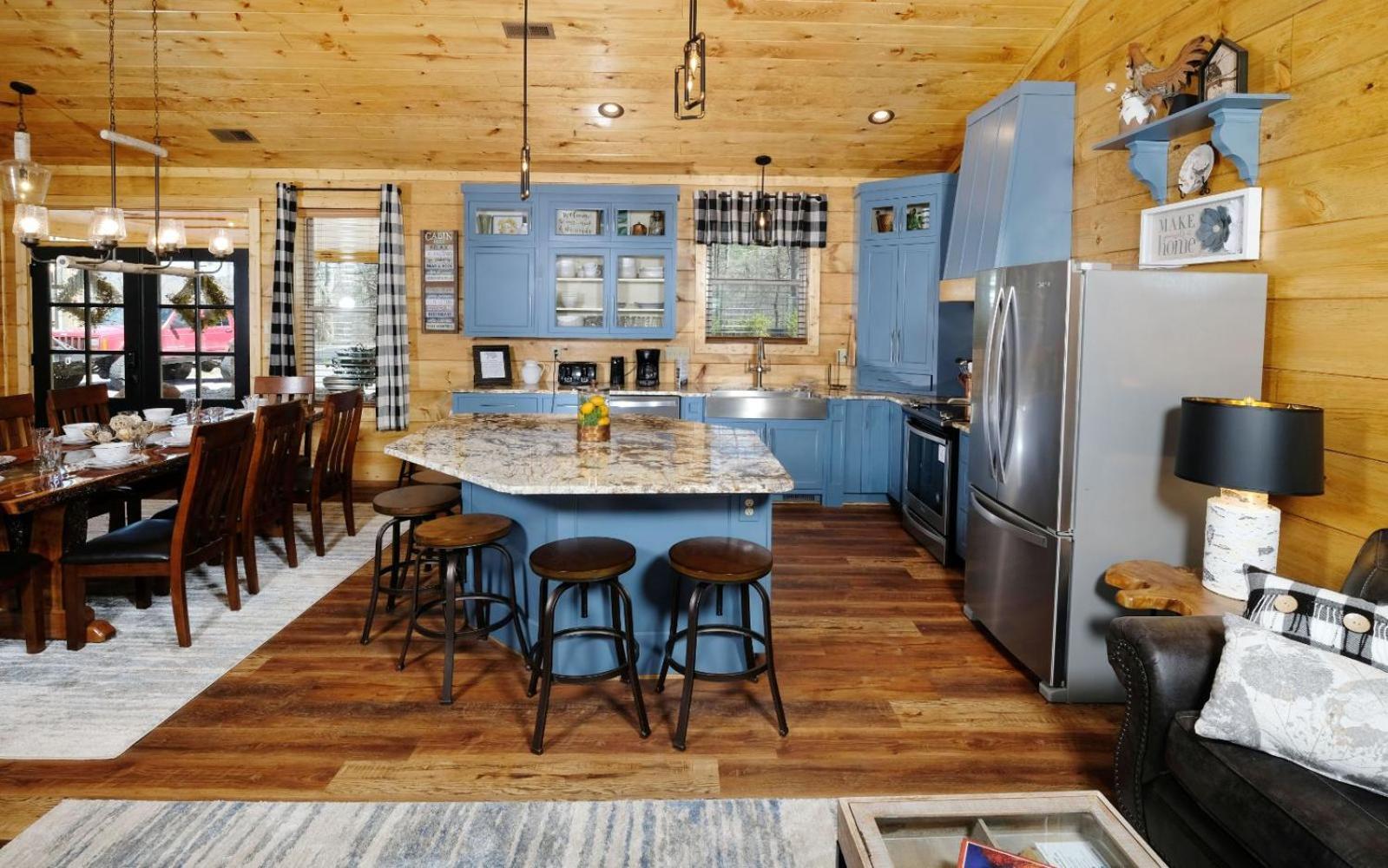 Holly Ridge Hideaway * Gatlinburg