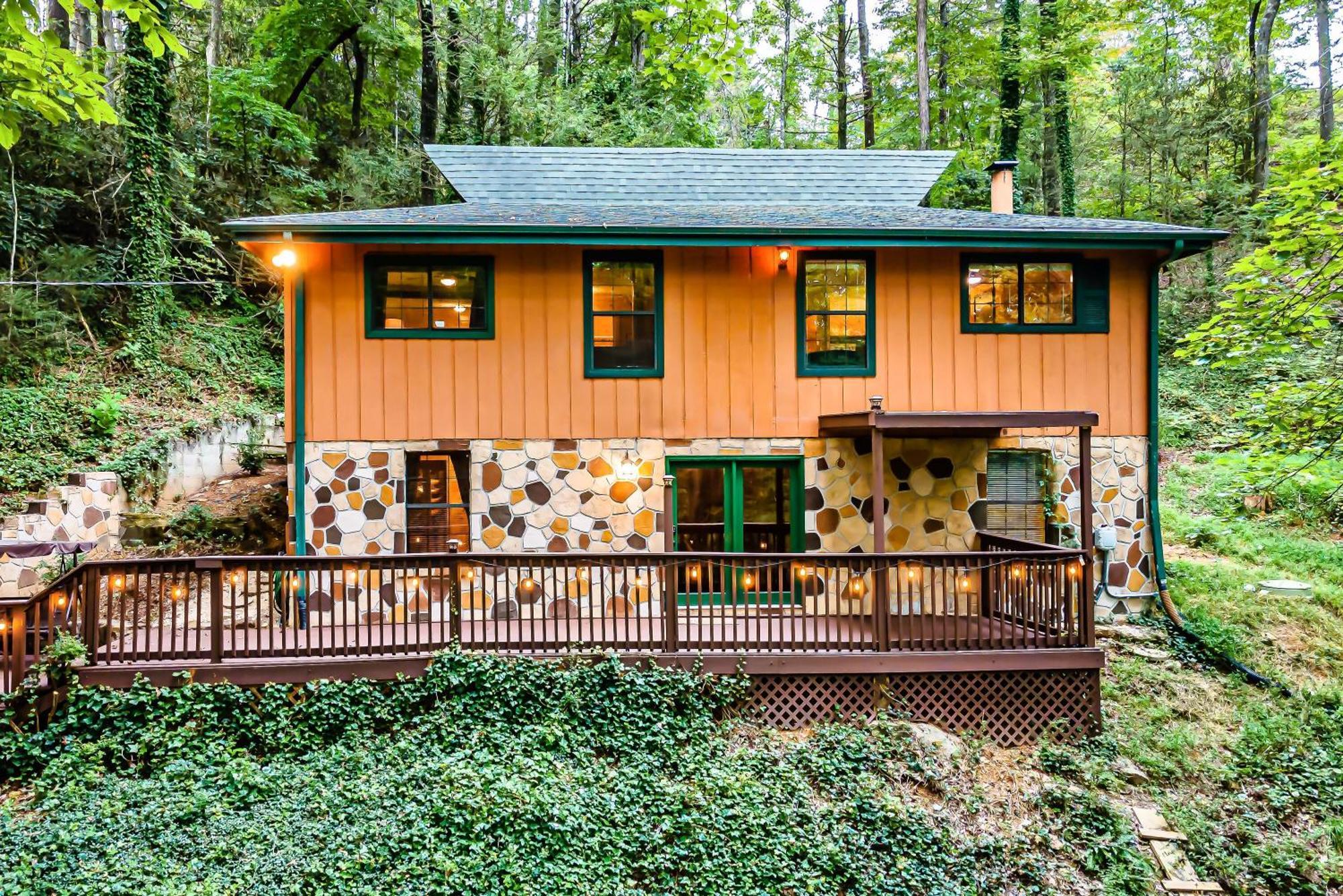 The Eagle's Nest Mountain Chalet *