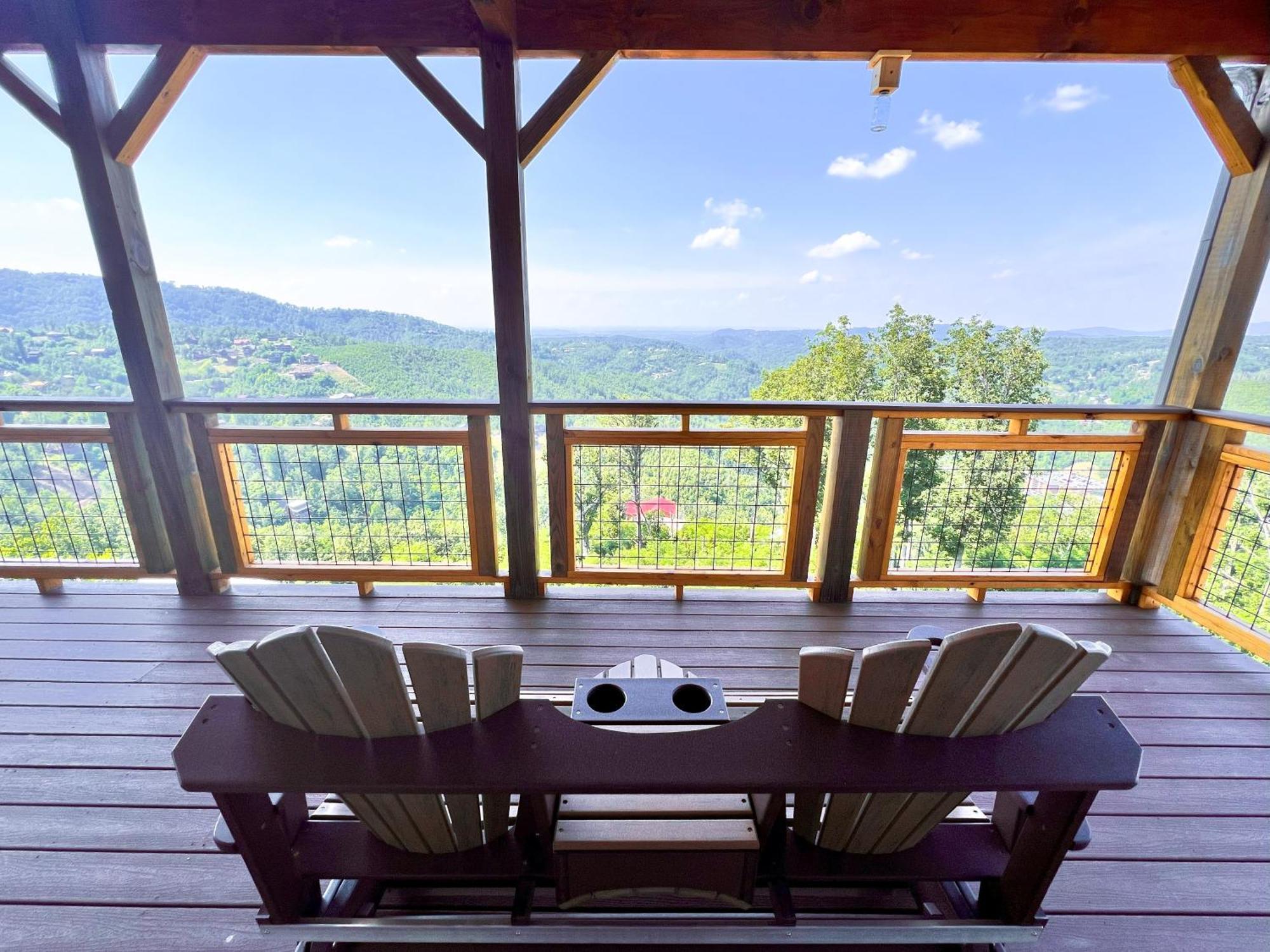 Luxury 4 Bdr, Breathtaking Views, Theater, Evc