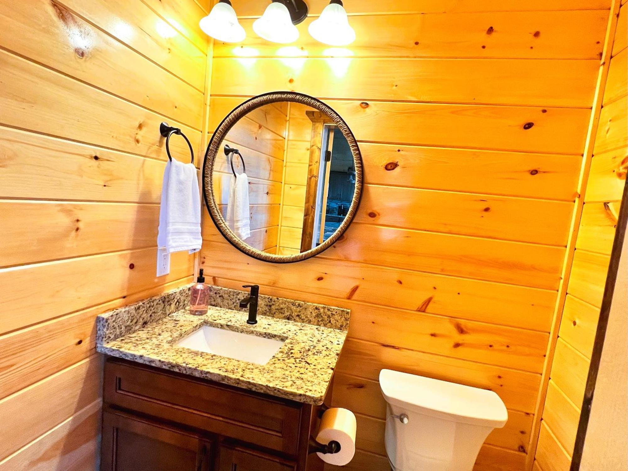 Luxury 4 Bdr, Breathtaking Views, Theater, Evc Chalet *