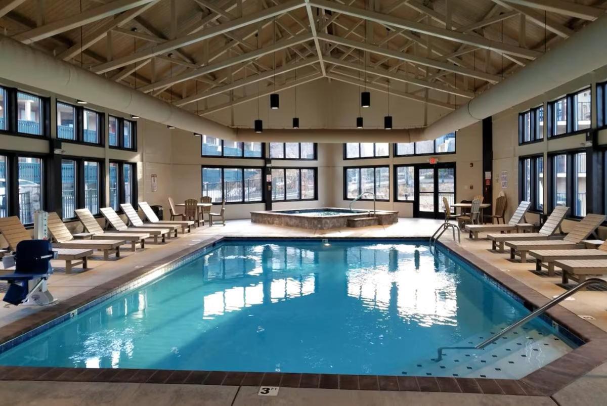 Laurel Point Resort 3*