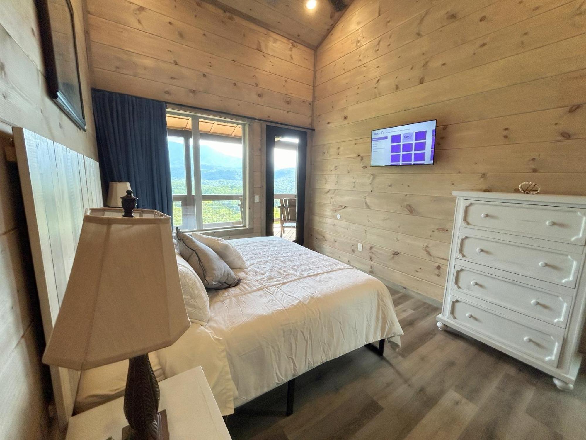 Holiday home A Leconte Sunrise View