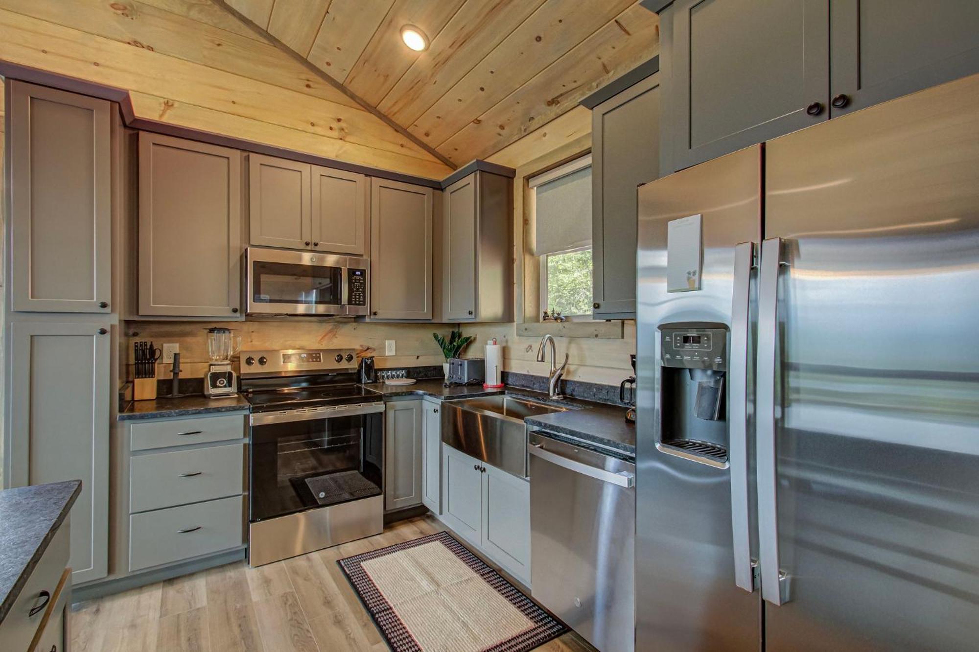 Holiday home A Leconte Sunrise View *