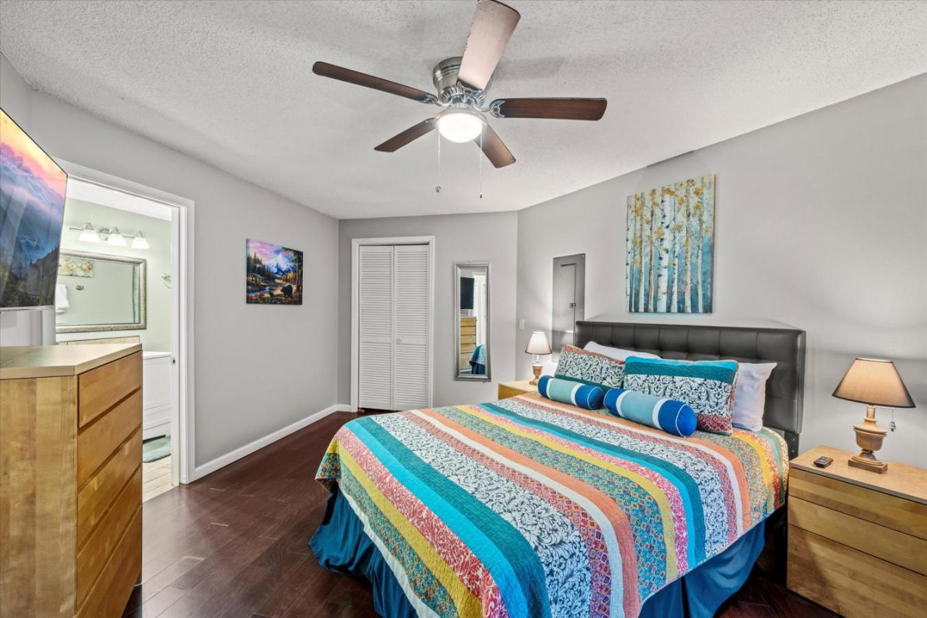 Smoky Mountain With Swim Spa- Theater- Pool Table- Pet Friendly * Gatlinburg