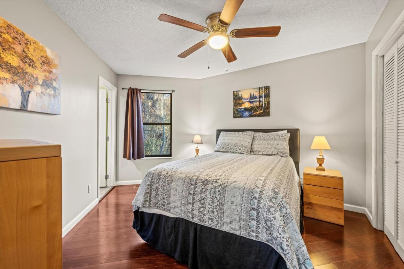 Chalet Smoky Mountain With Swim Spa- Theater- Pool Table- Pet Friendly Gatlinburg