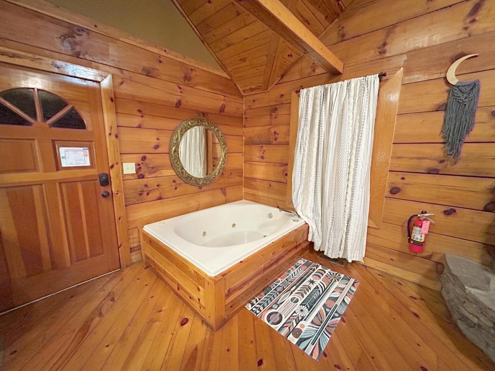 Honeymoon Hideaway Gatlinburg