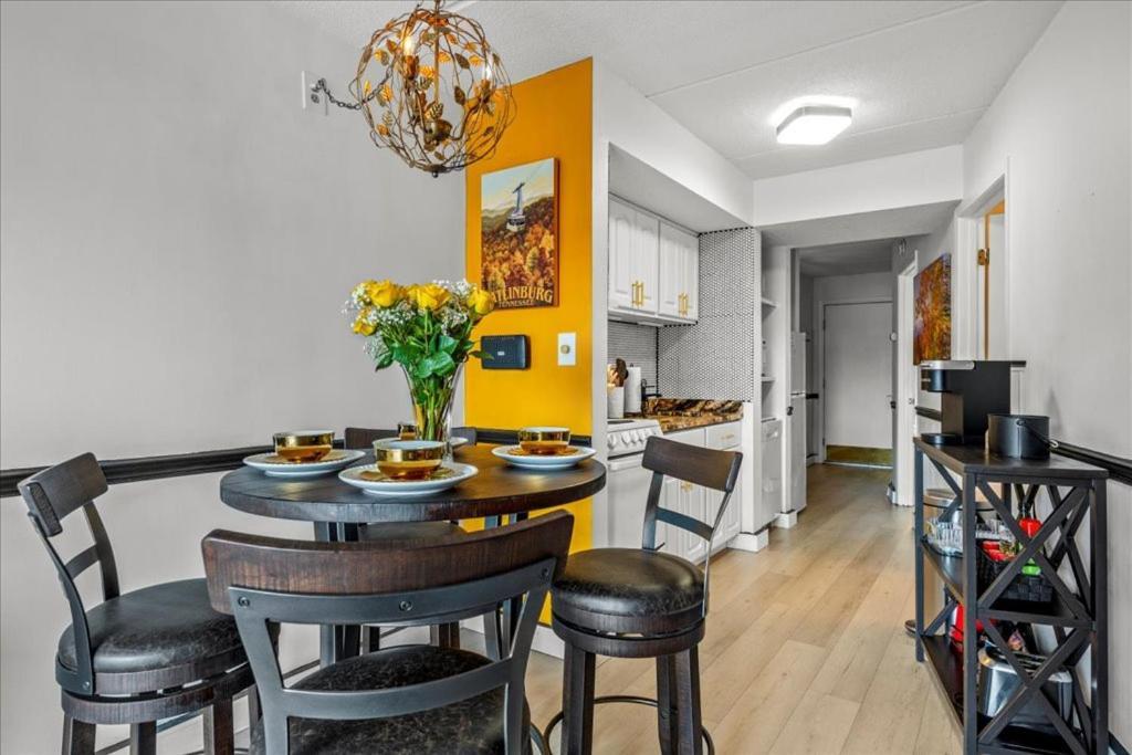 Colors Of The Smokies By Distinctive Getaways Holiday home *