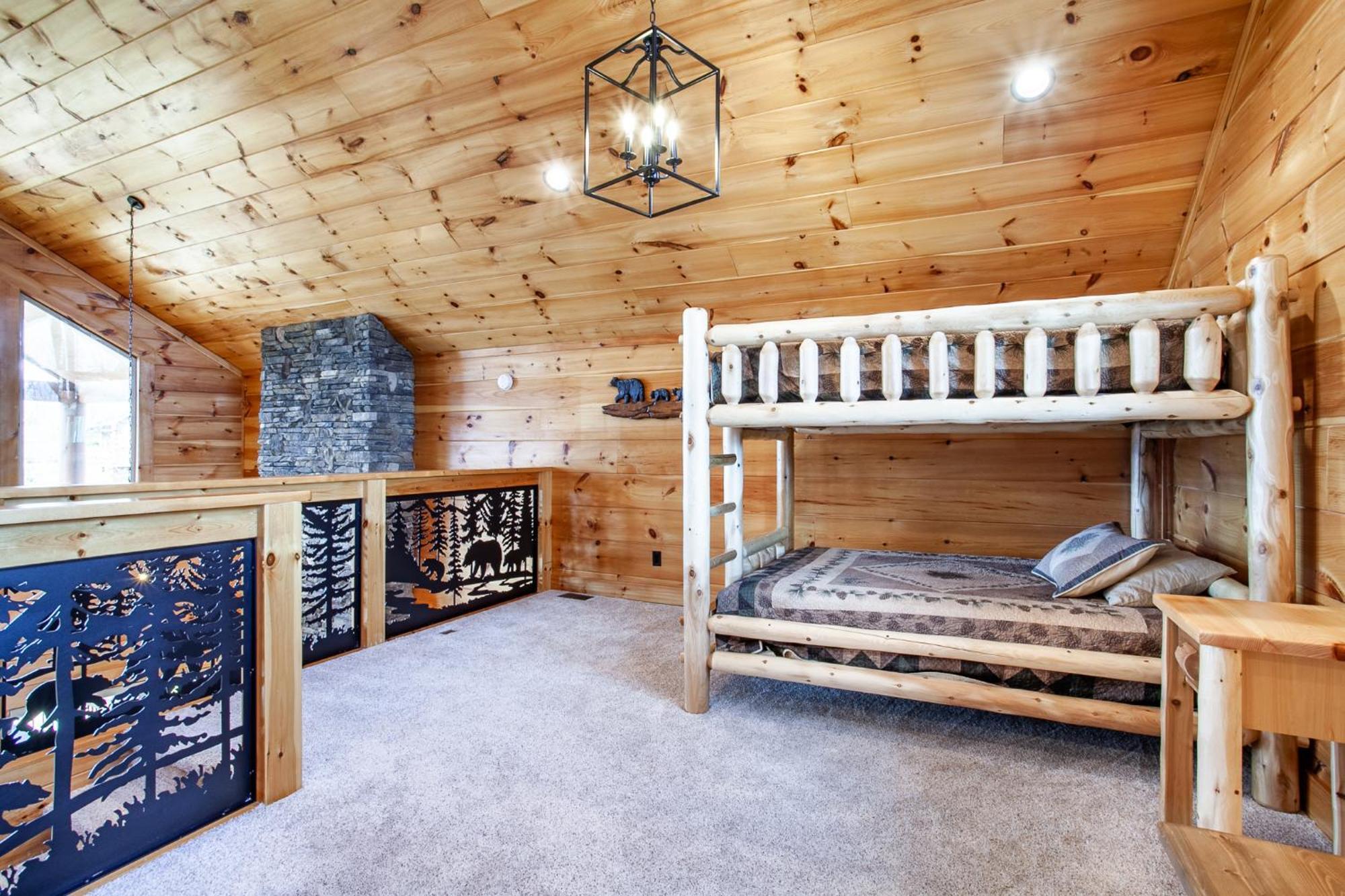 Holiday home Majesty With Mtn View, Hot Tub And Game Gatlinburg