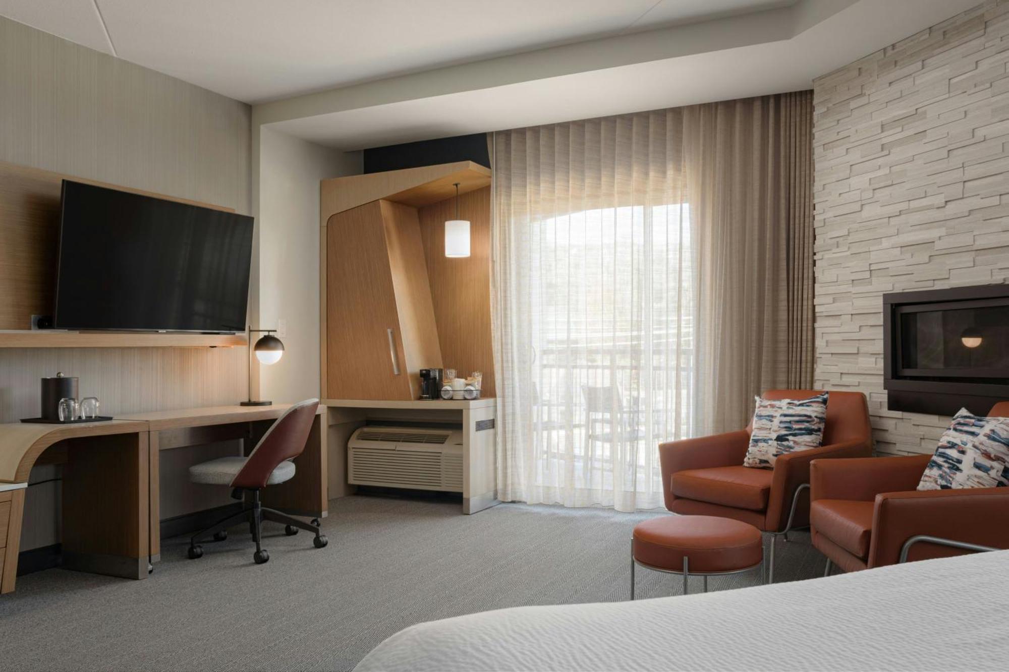 Courtyard By Marriott Downtown Gatlinburg