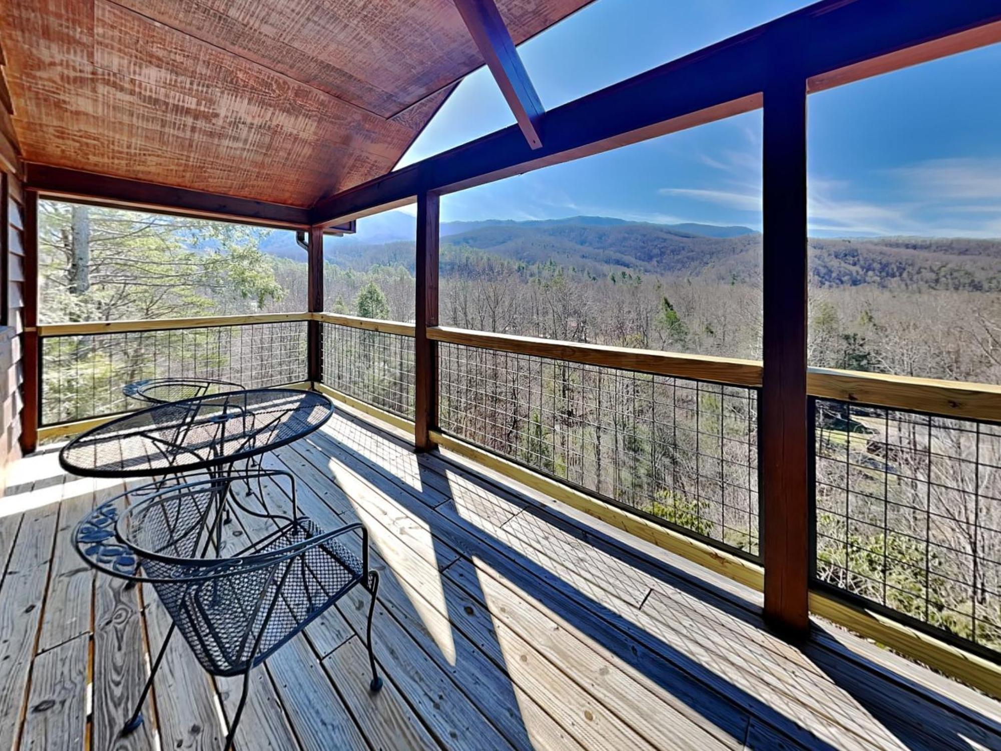 Naughty By Nature Holiday home