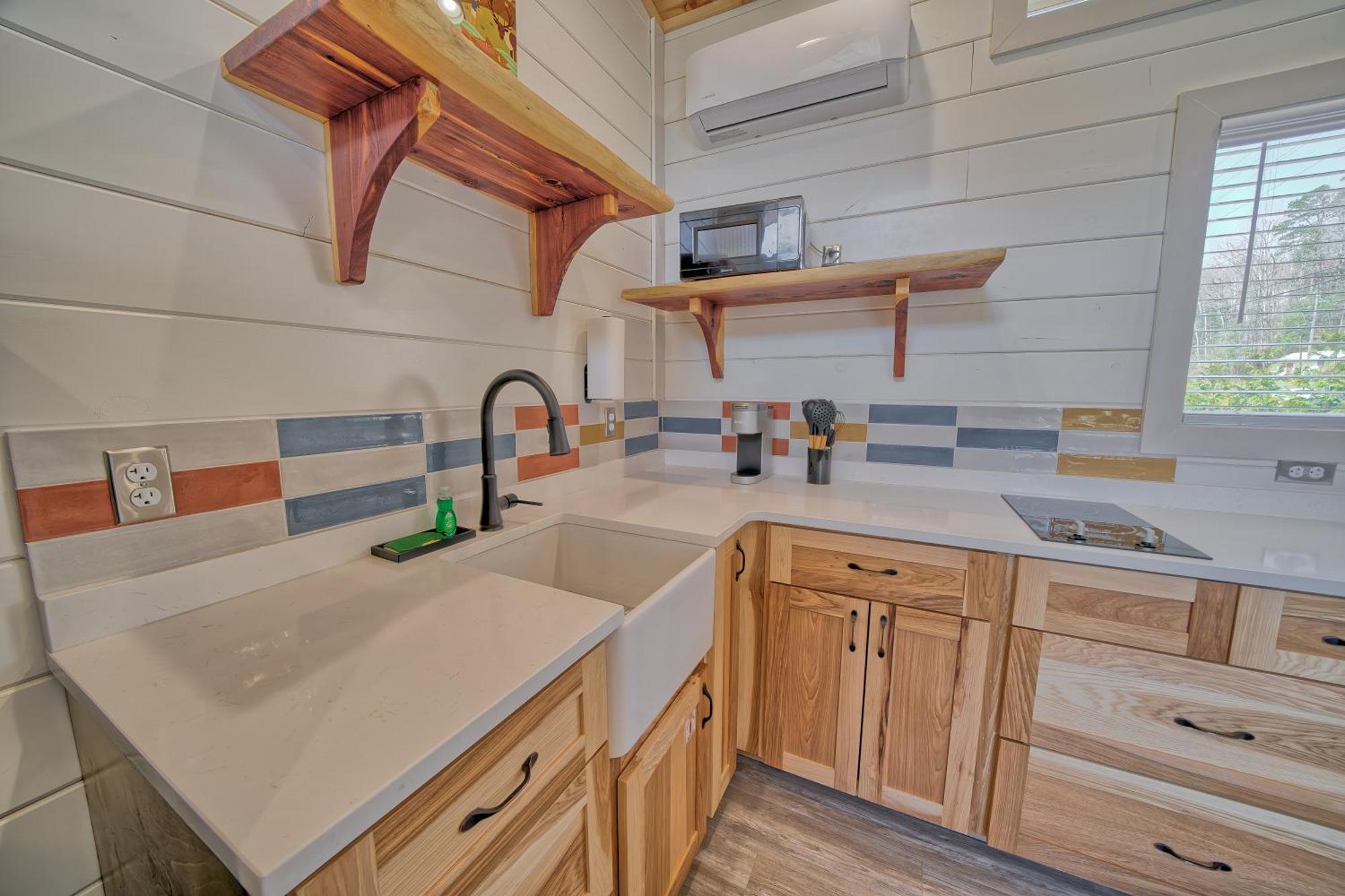 Dudley Creek Rv *