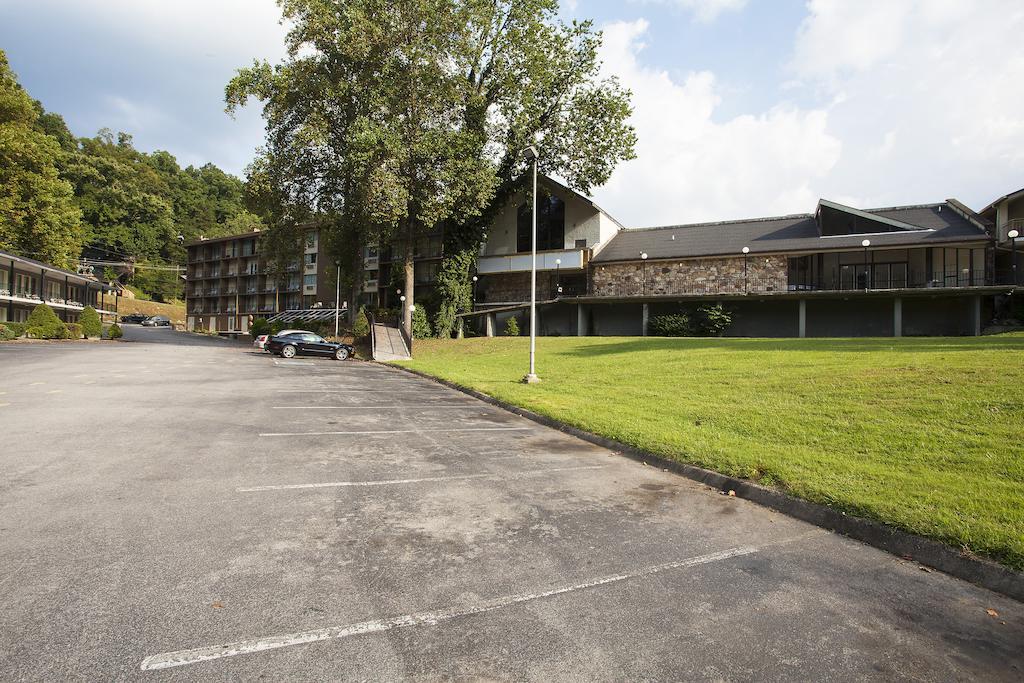 Four Seasons Motor Hotel Gatlinburg