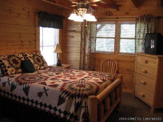 Mountain Shadows Holiday park 4*