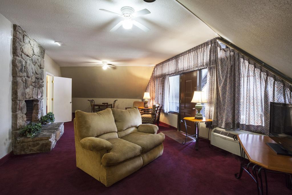 Hotel Four Seasons Motor Gatlinburg