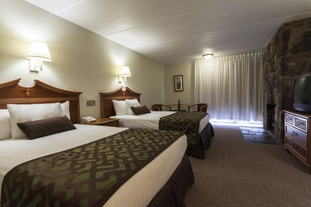 Hotel Four Seasons Motor