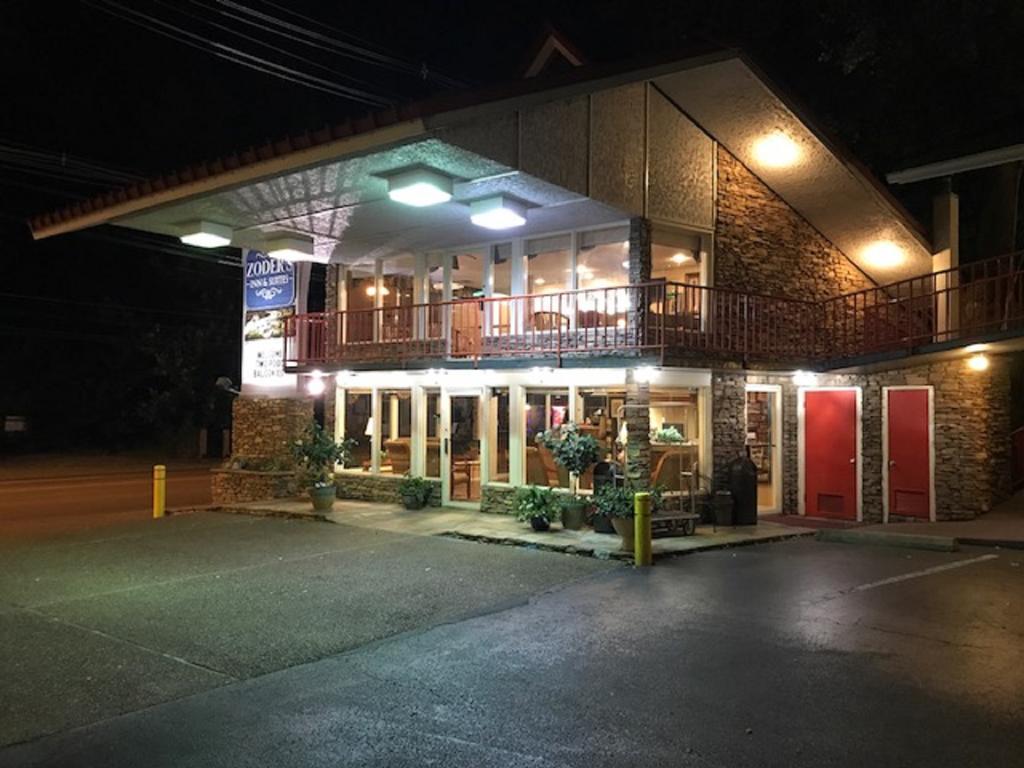 Inn Zoders And