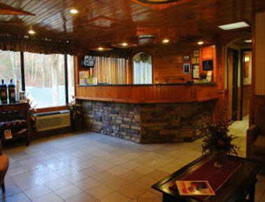Baymont By Wyndham On The River Hotel