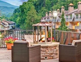 Hotel Baymont By Wyndham On The River 2*