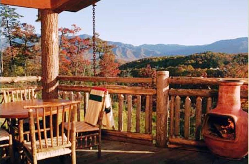 Lodge The At Buckberry Creek Gatlinburg