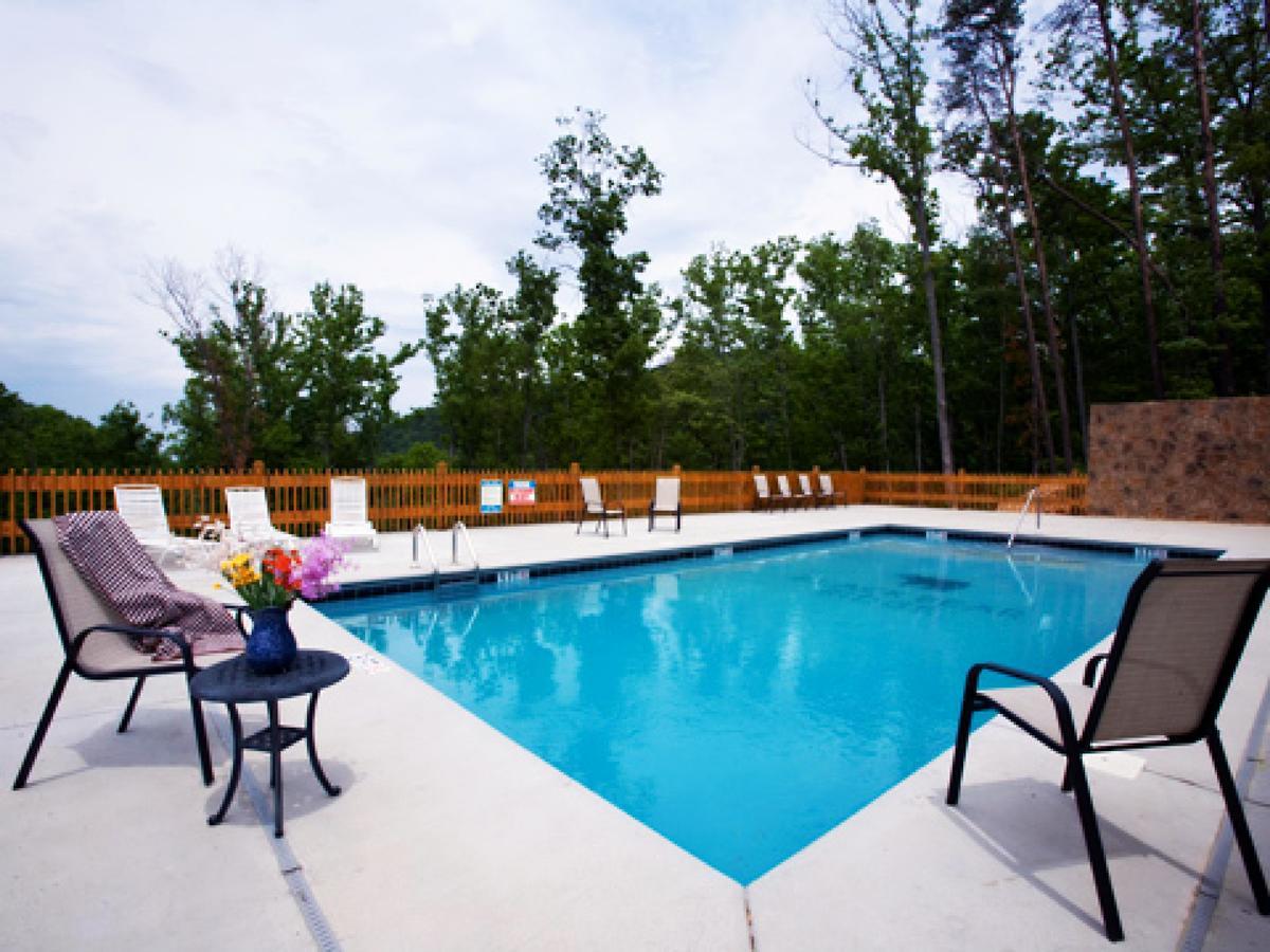 Holiday home Honeymoon Hideaway *