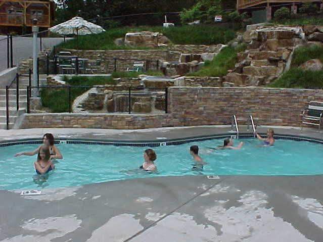 Mountain Shadows Holiday park 4*
