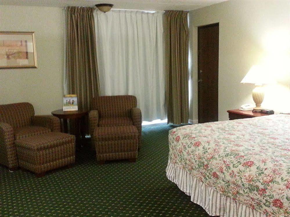 Hotel Four Seasons Motor