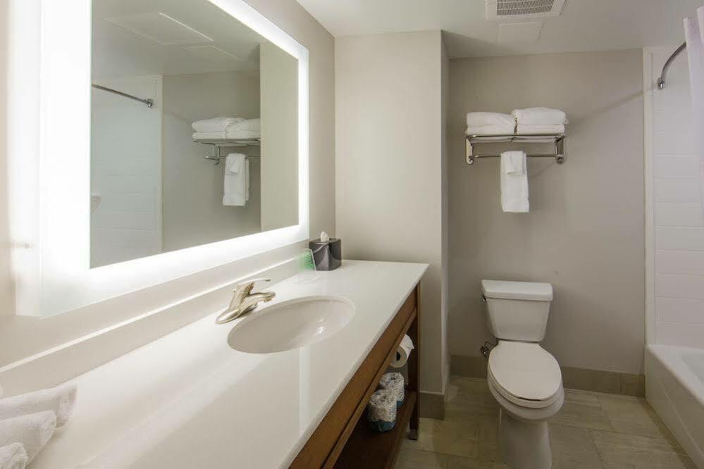 Express Downtown By Ihg Hotel Gatlinburg