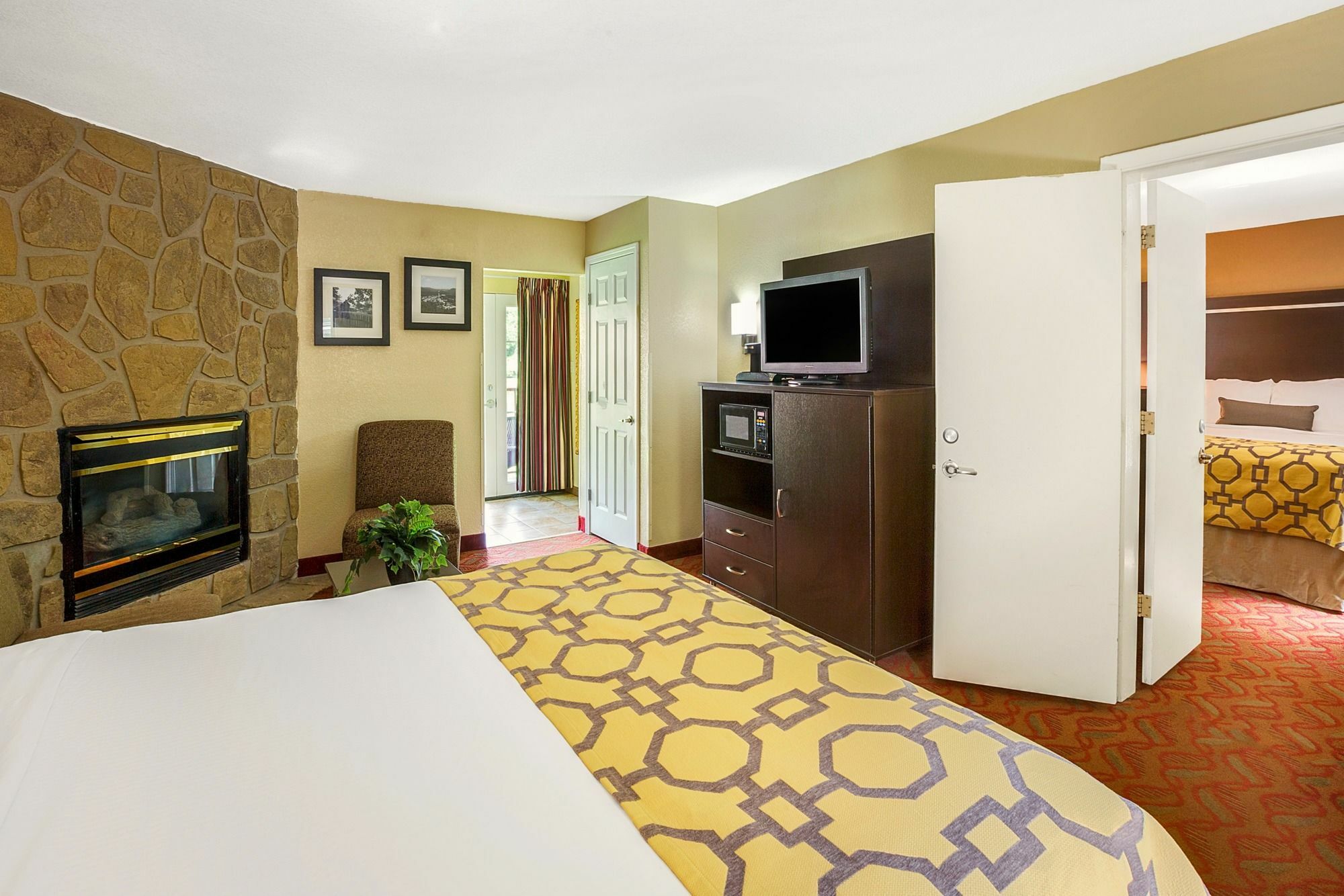 Baymont By Wyndham On The River 2* Gatlinburg