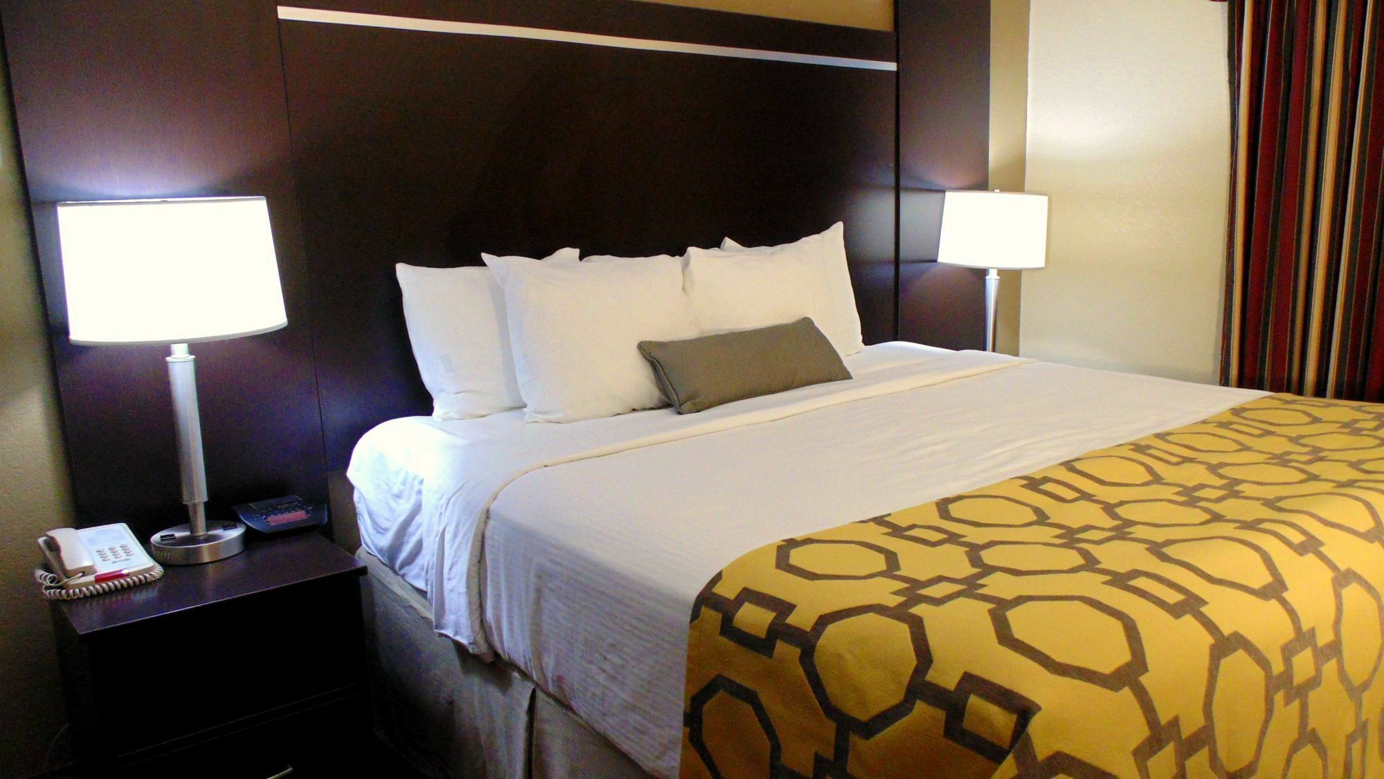 Baymont By Wyndham On The River Gatlinburg
