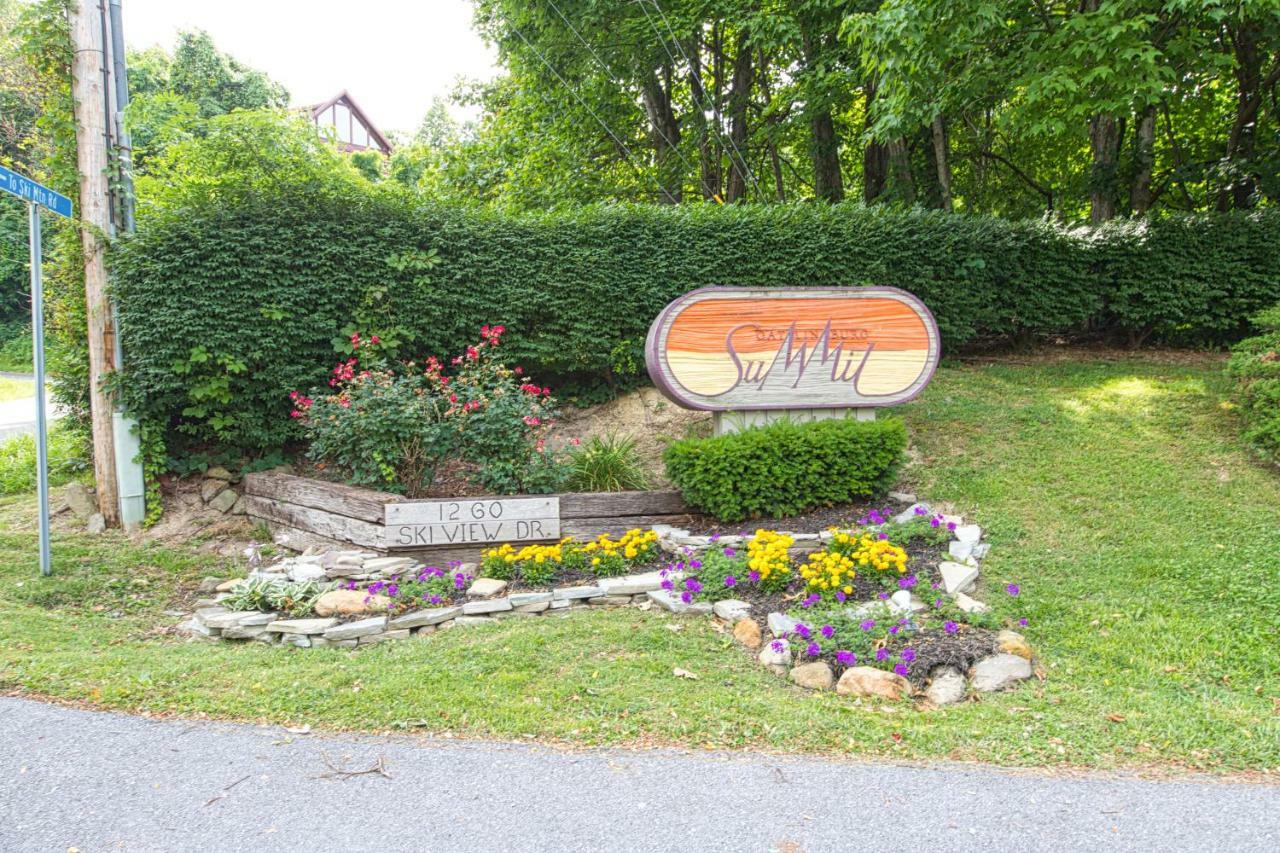 Summit Splendor * Gatlinburg