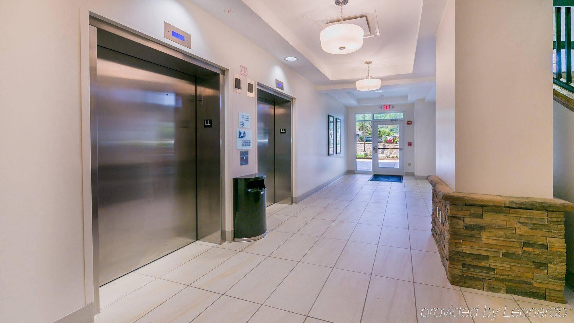 Hotel Express Downtown By Ihg Gatlinburg