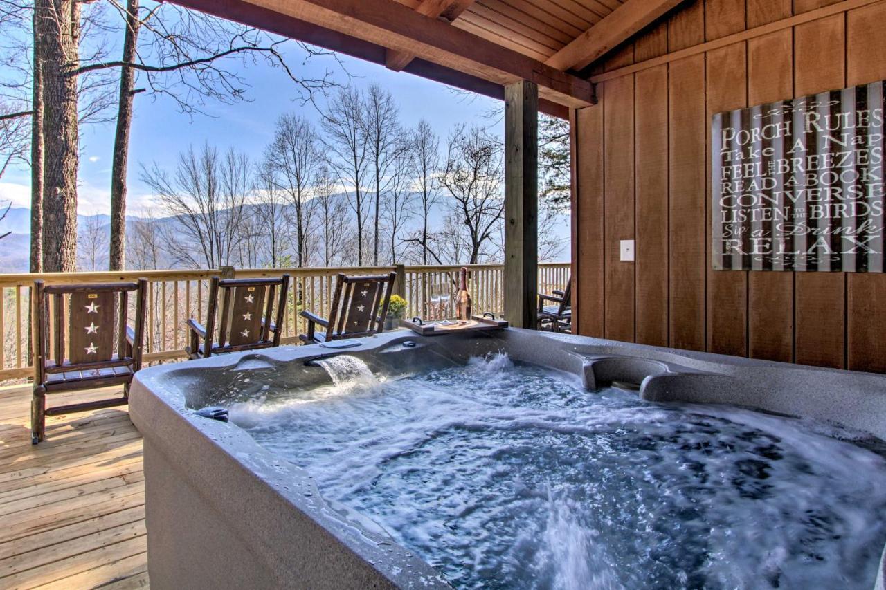 Holiday home Panoramic-view With Private Hot Tub Gatlinburg