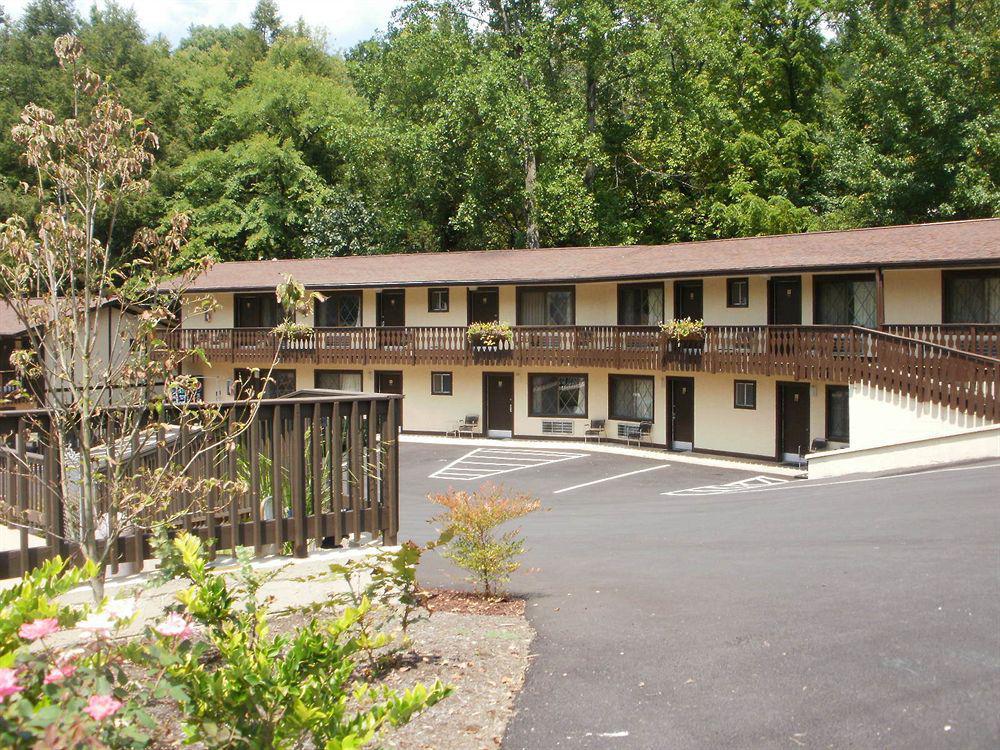 Hotel Brookside