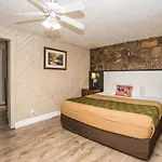 Chalet Inn